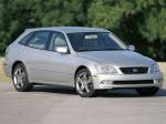 Lexus IS300 SportCross 2001 года